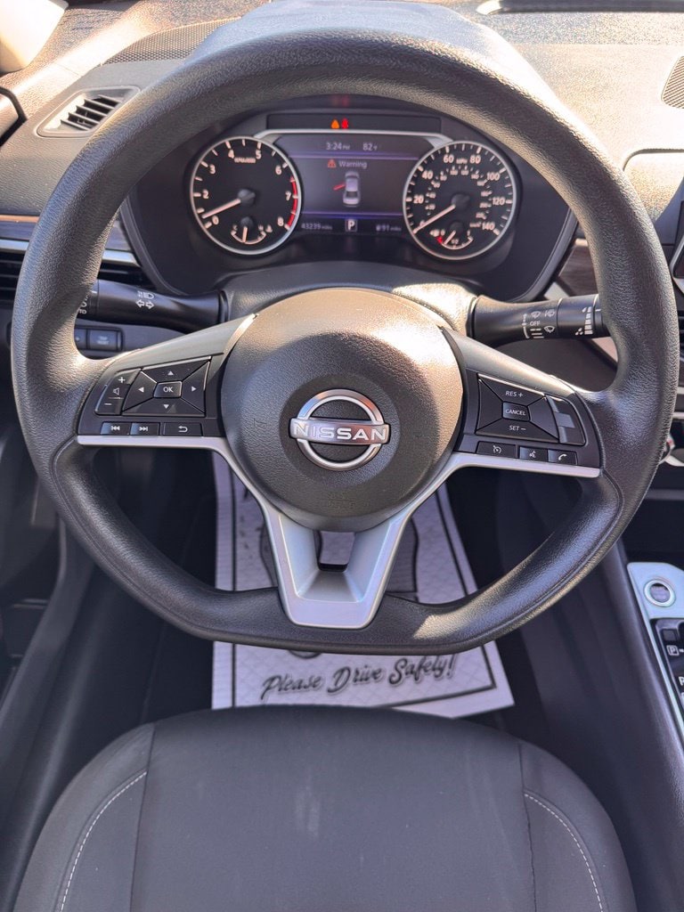 2025 Nissan Altima SV - Photo 23