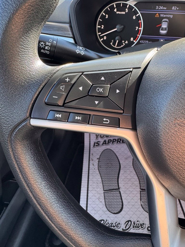 2025 Nissan Altima SV - Photo 24