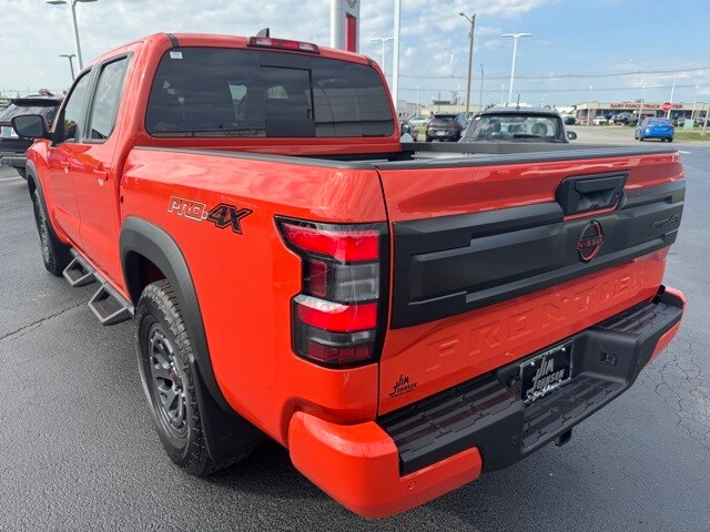 2026 Nissan Frontier PRO-4X photo 4
