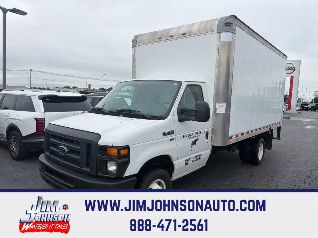 2016 Ford E-Series SRW E-350 Super Duty 138 in WB's photo
