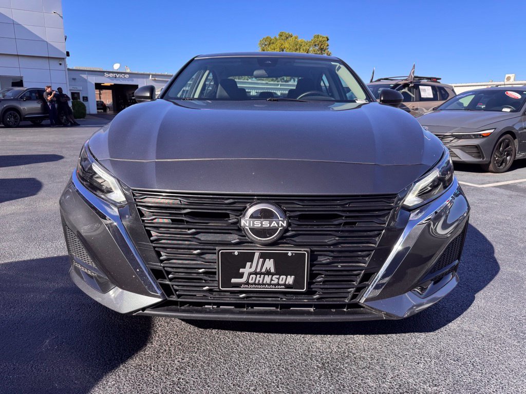 2025 Nissan Altima SV - Photo 8