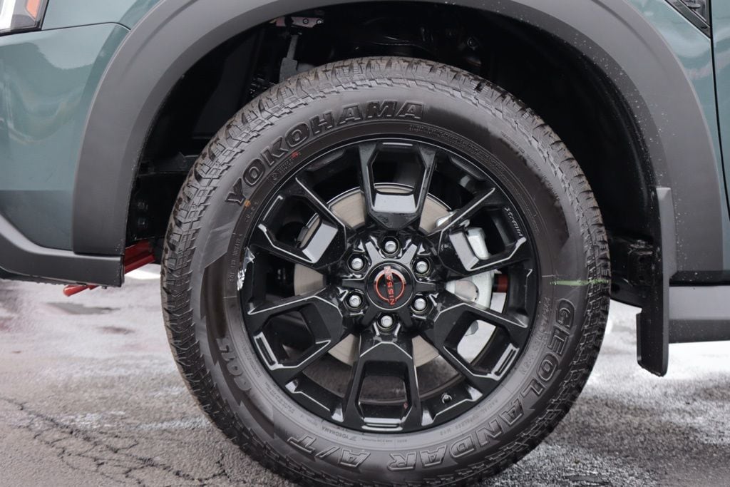 2026 Nissan Armada PRO-4X - Photo 8