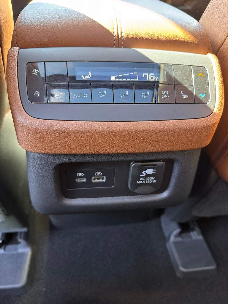 2025 Nissan Pathfinder Platinum - Photo 20