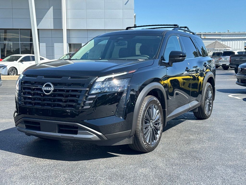2026 Nissan Pathfinder SL 4WD's photo