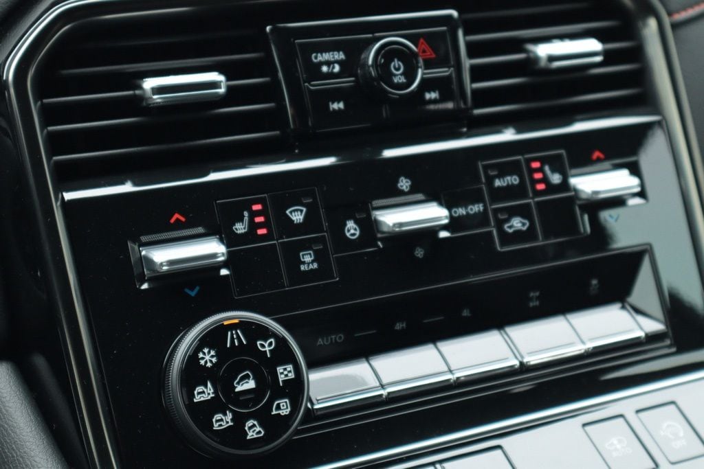 2026 Nissan Armada PRO-4X - Photo 18