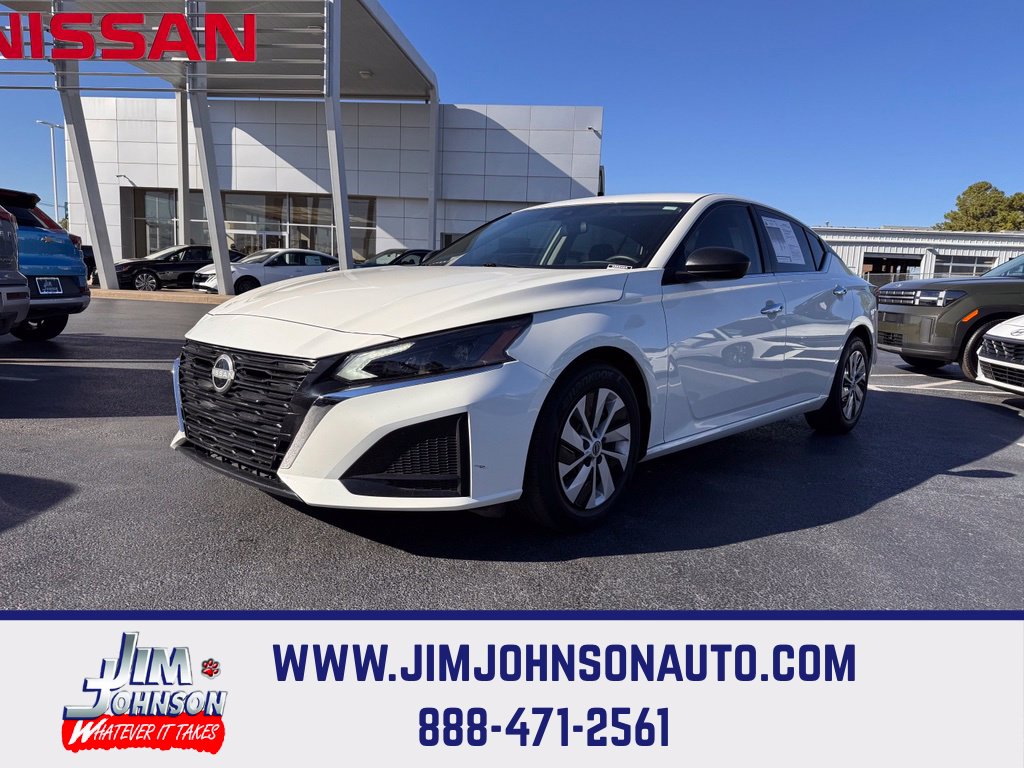 2025 Nissan Altima