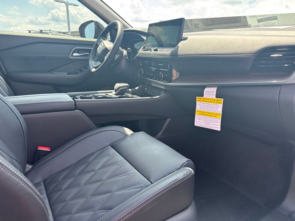 2026 Nissan Rogue Platinum - Photo 19