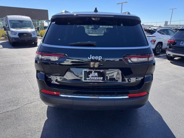 2024 Jeep Grand Cherokee Limited photo 4