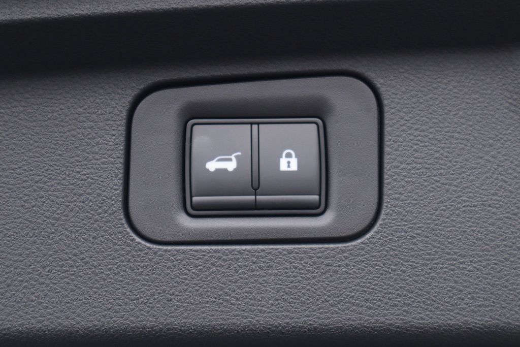 2026 Nissan Armada PRO-4X - Photo 25