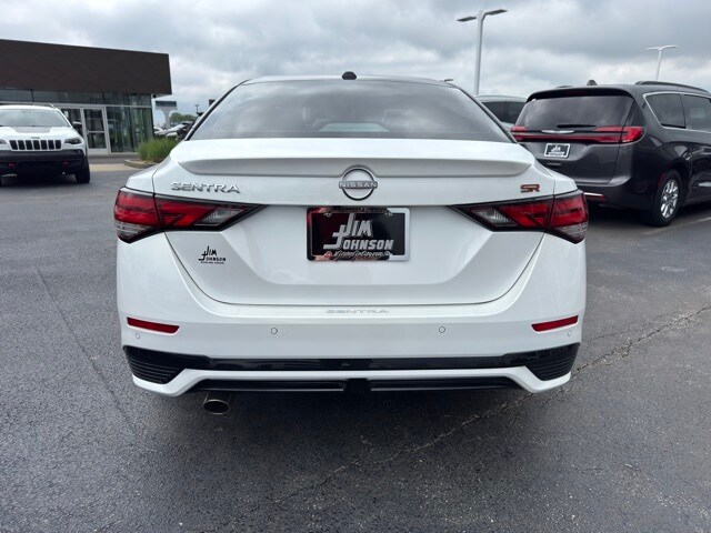 2025 Nissan Sentra SR photo 3