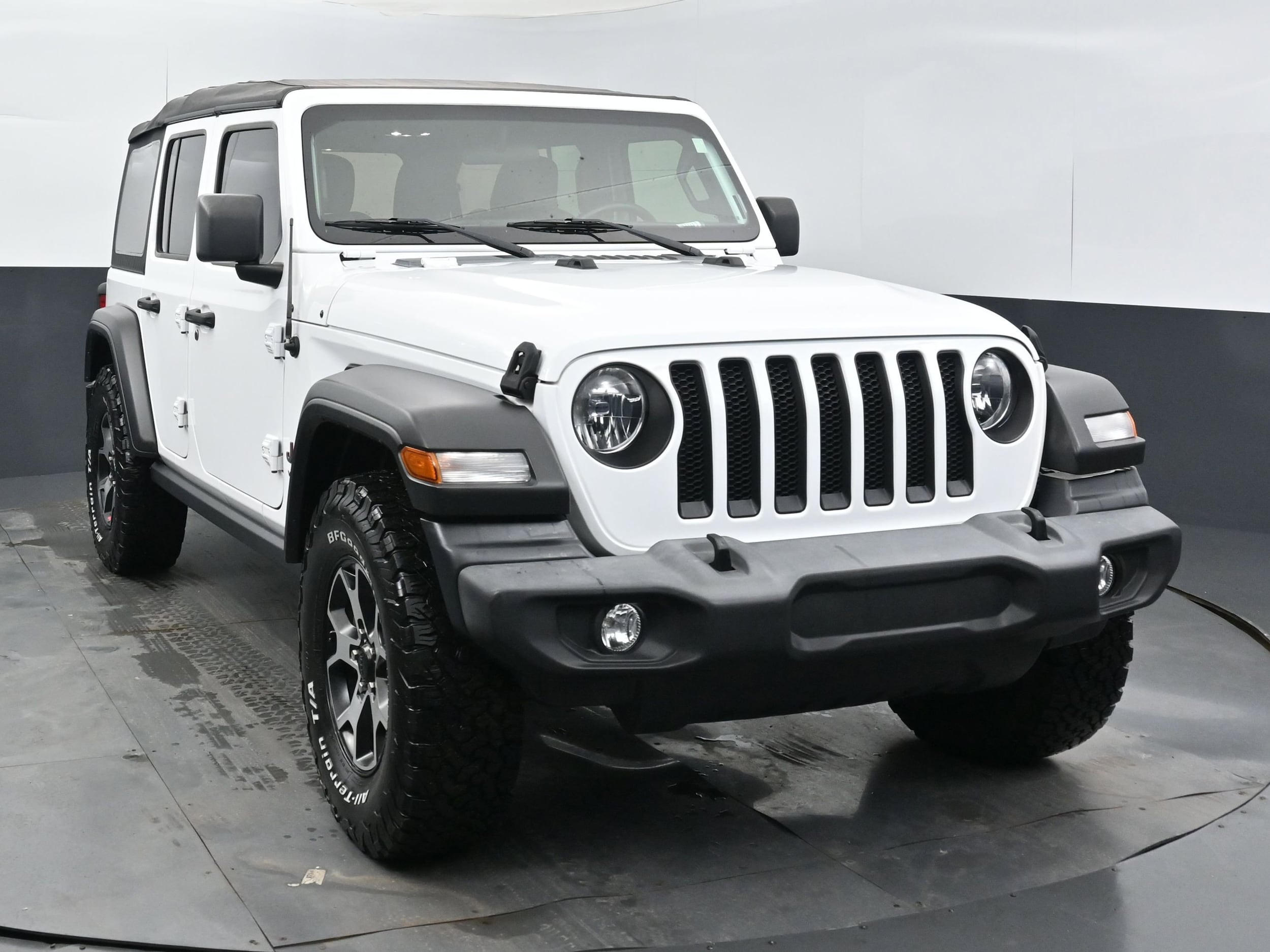 Used 2021 Jeep Wrangler Unlimited Sport S with VIN 1C4HJXDN0MW532088 for sale in Memphis, TN