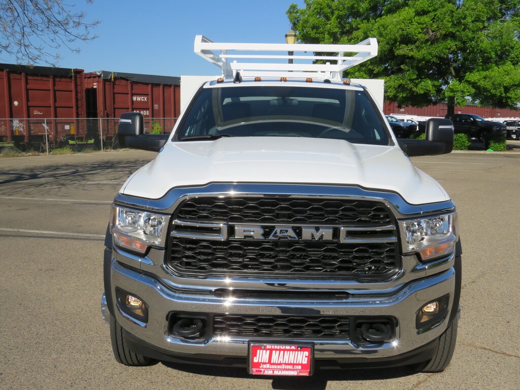 2023 Ram 4500 Tradesman photo 4