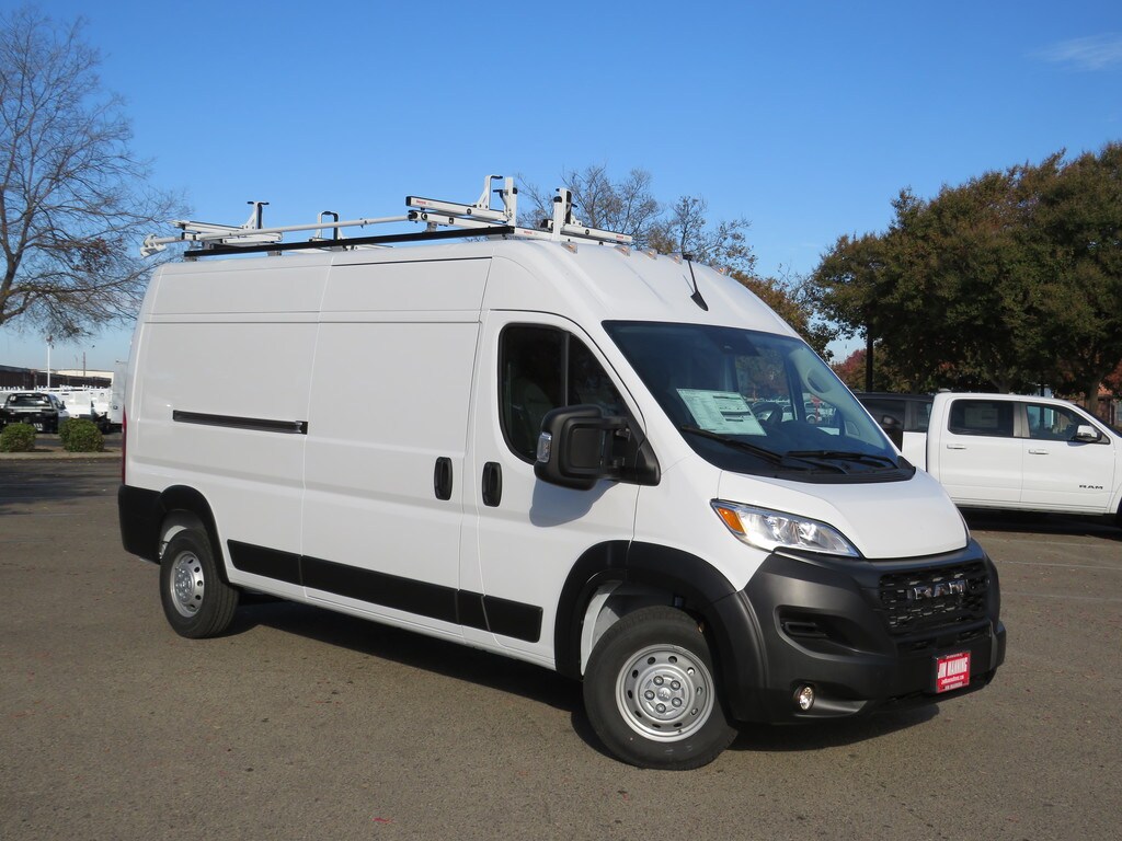 2023 Ram ProMaster 2500 Cargo Van photo 4