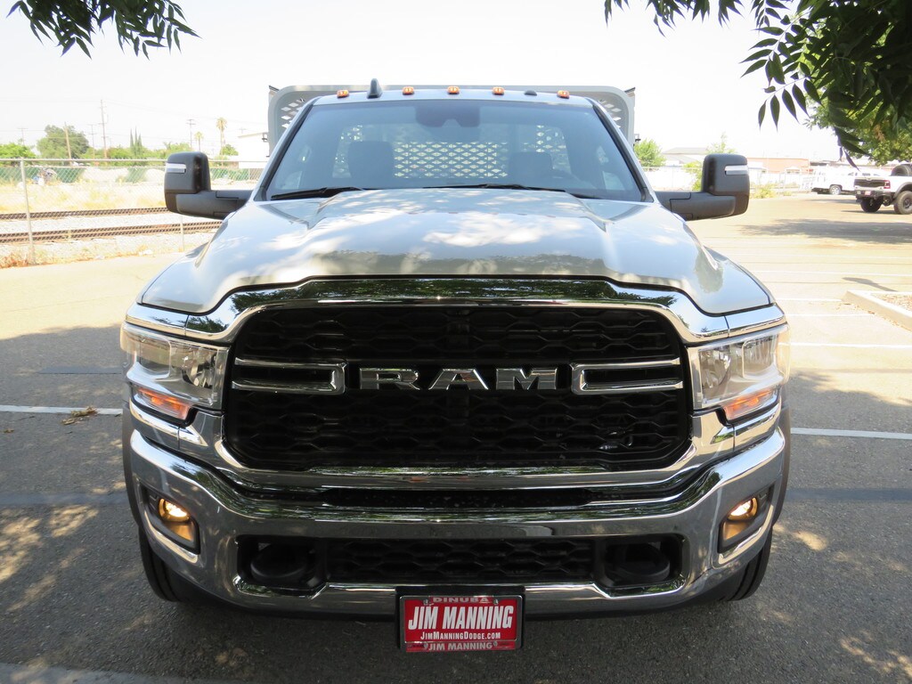 2024 Ram 5500 Tradesman photo 4