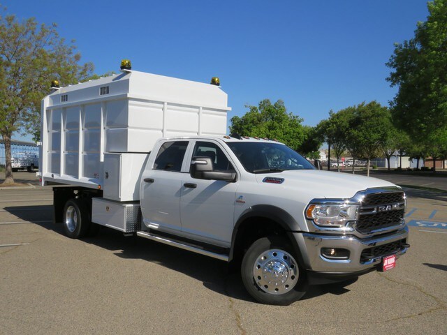 2023 Ram 5500 Tradesman photo 2
