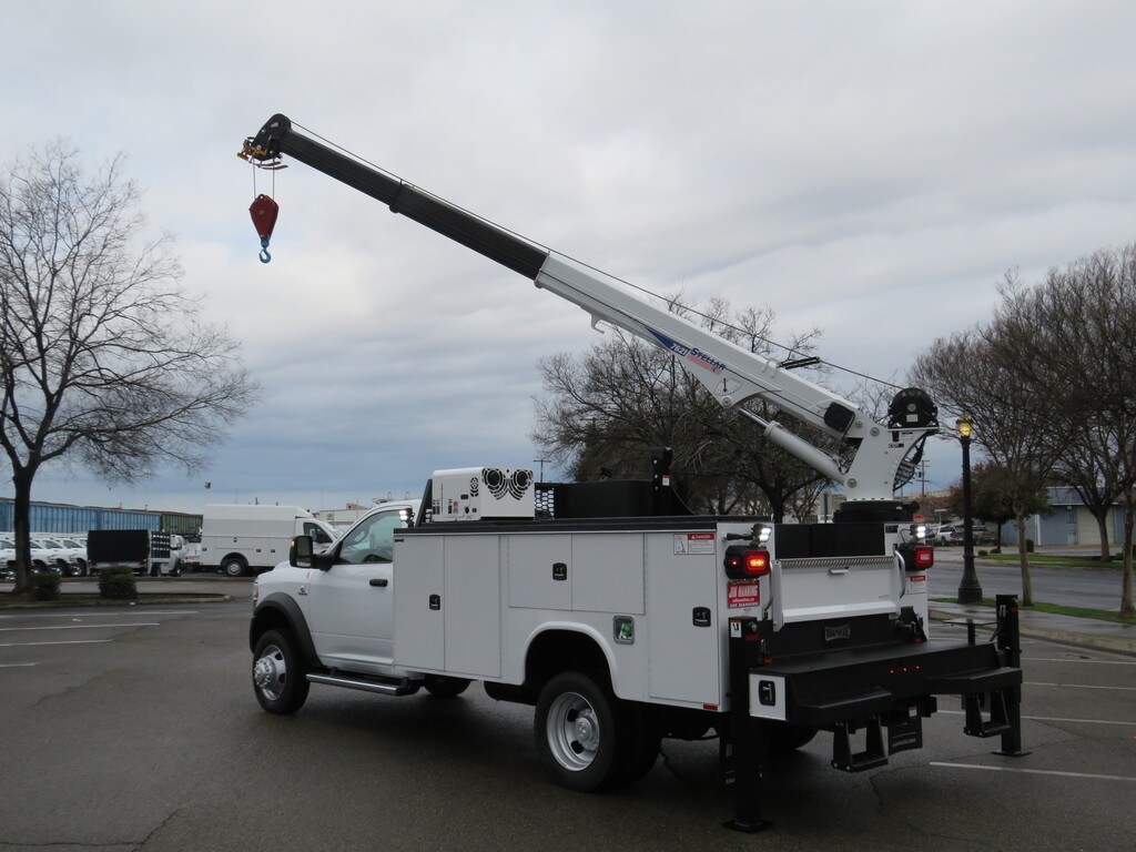 2023 Ram 5500 Tradesman photo 2