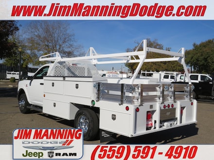 2024 Ram 3500 Chassis Cab 3500 TRADESMAN CHASSIS REGULAR CAB 4X2 84' CA Pickup