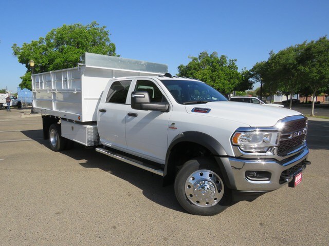 2023 Ram 5500 Tradesman photo 2