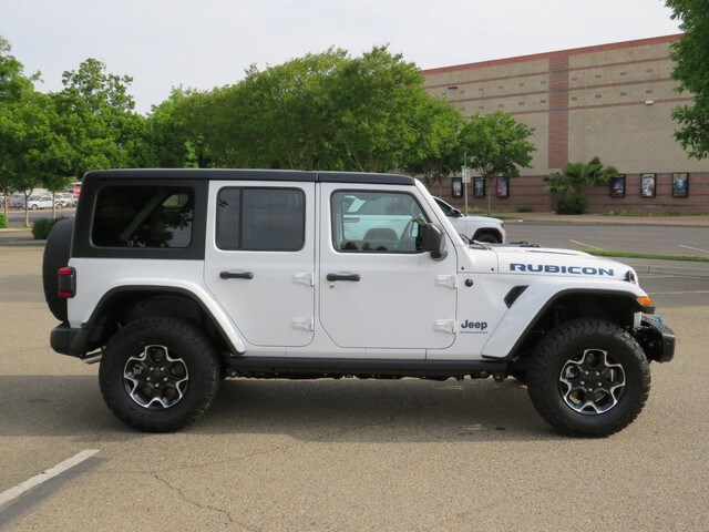 2023 Jeep Wrangler 4xe Rubicon photo 3
