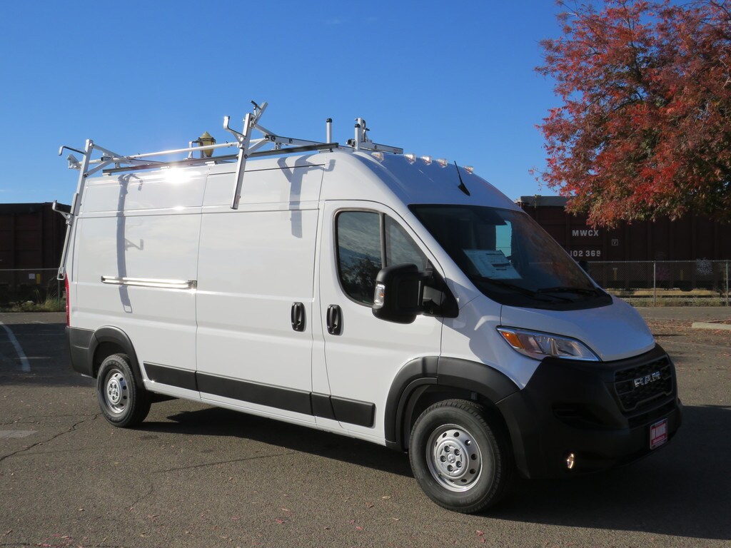 2023 Ram ProMaster 2500 Cargo Van photo 2