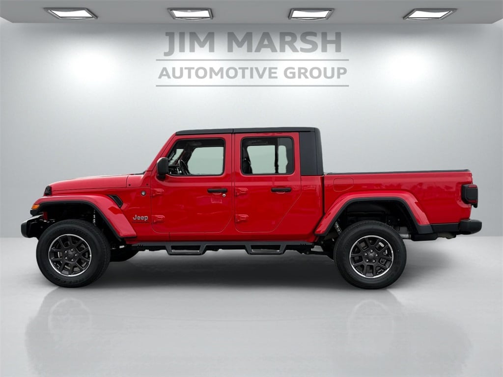 2020 Jeep Gladiator Truck Crew Cab 