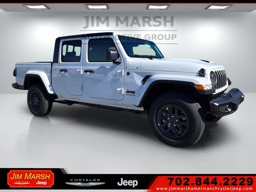 New 2025 Jeep Gladiator SPORT S 4X4 Pickup