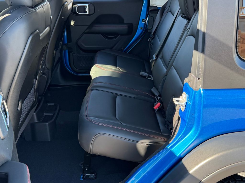 2026 Jeep Wrangler 4-Door Rubicon - Photo 19
