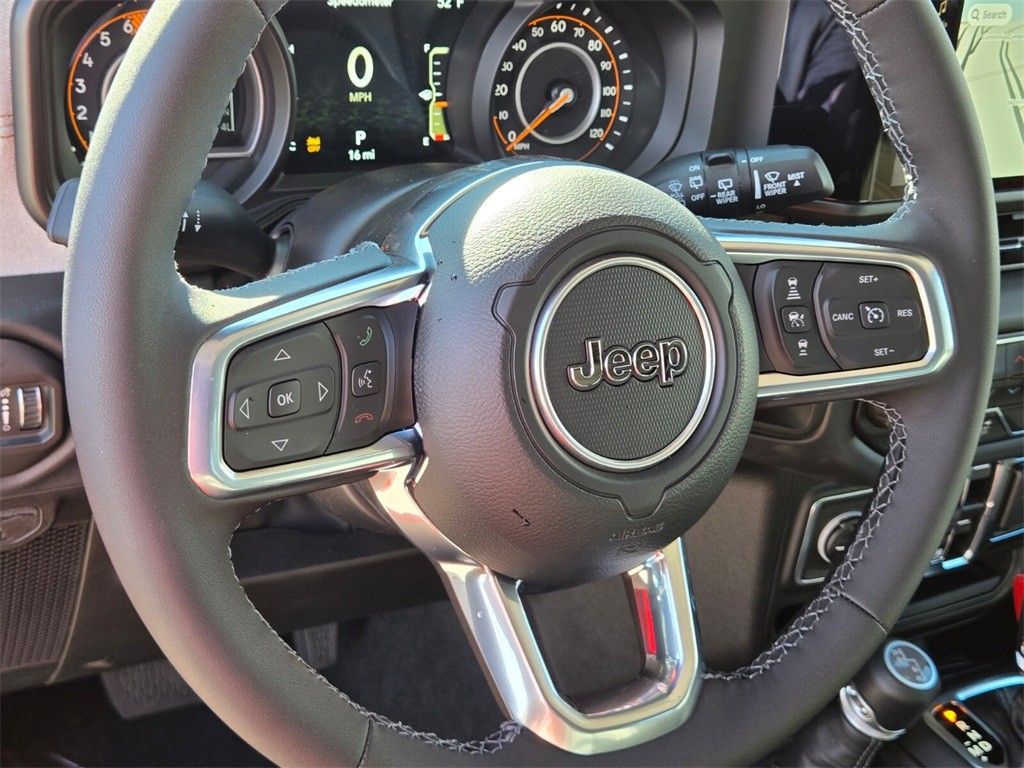 2026 Jeep Wrangler 4-Door Sahara - Photo 10
