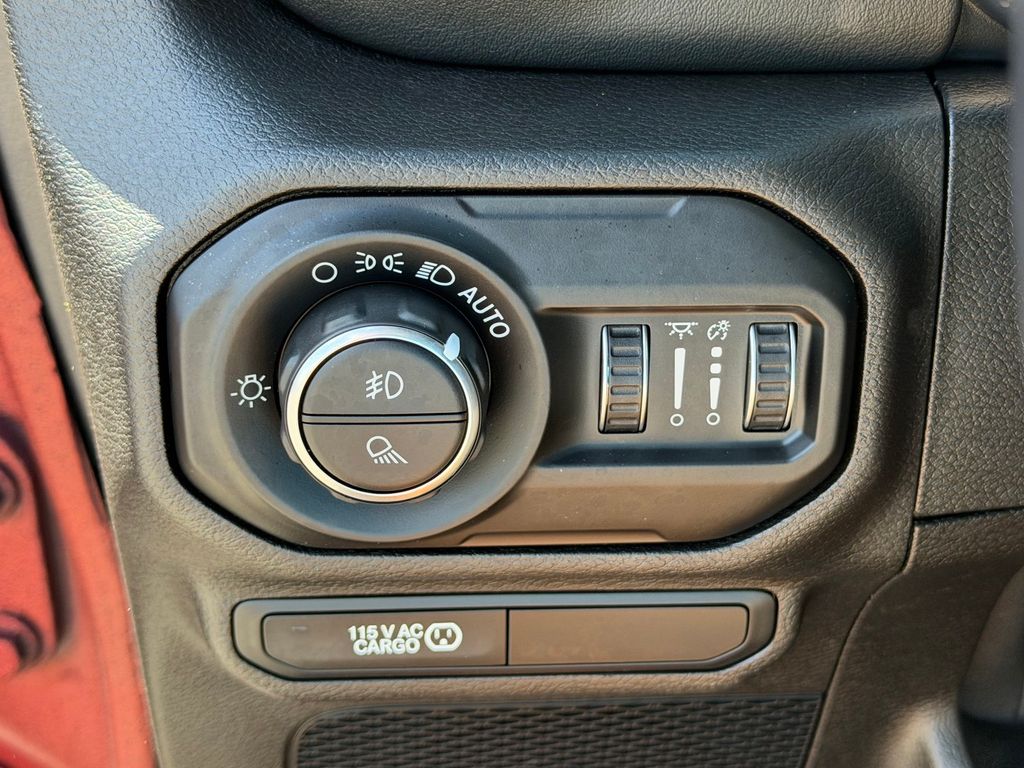 2020 Jeep Gladiator Rubicon - Photo 11
