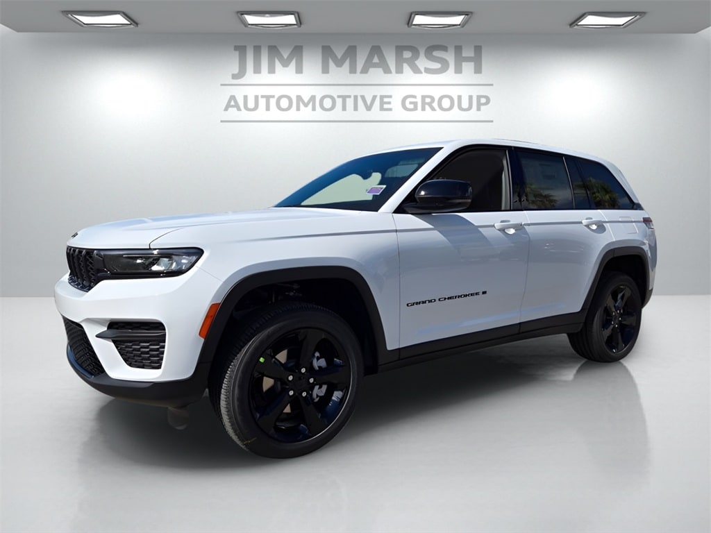 2025 Jeep Grand Cherokee Altitude's photo
