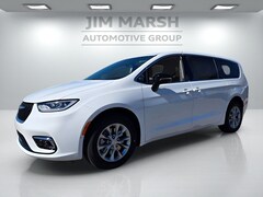 2026 Chrysler Pacifica SELECT AWD Passenger Van