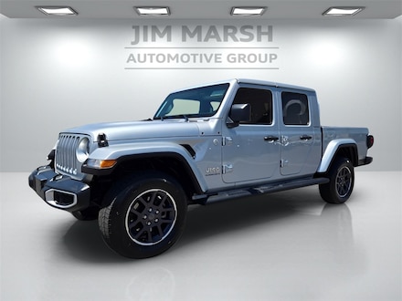 2023 Jeep Gladiator Overland Truck Crew Cab