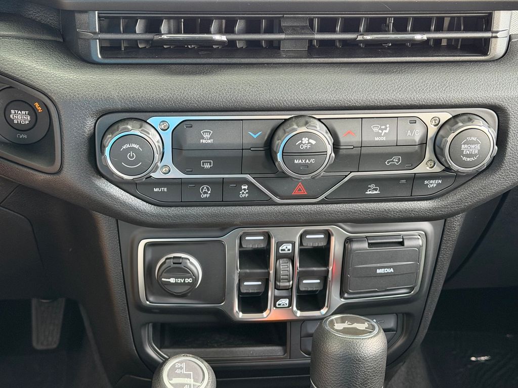 2026 Jeep Wrangler 4-Door Sport - Photo 17