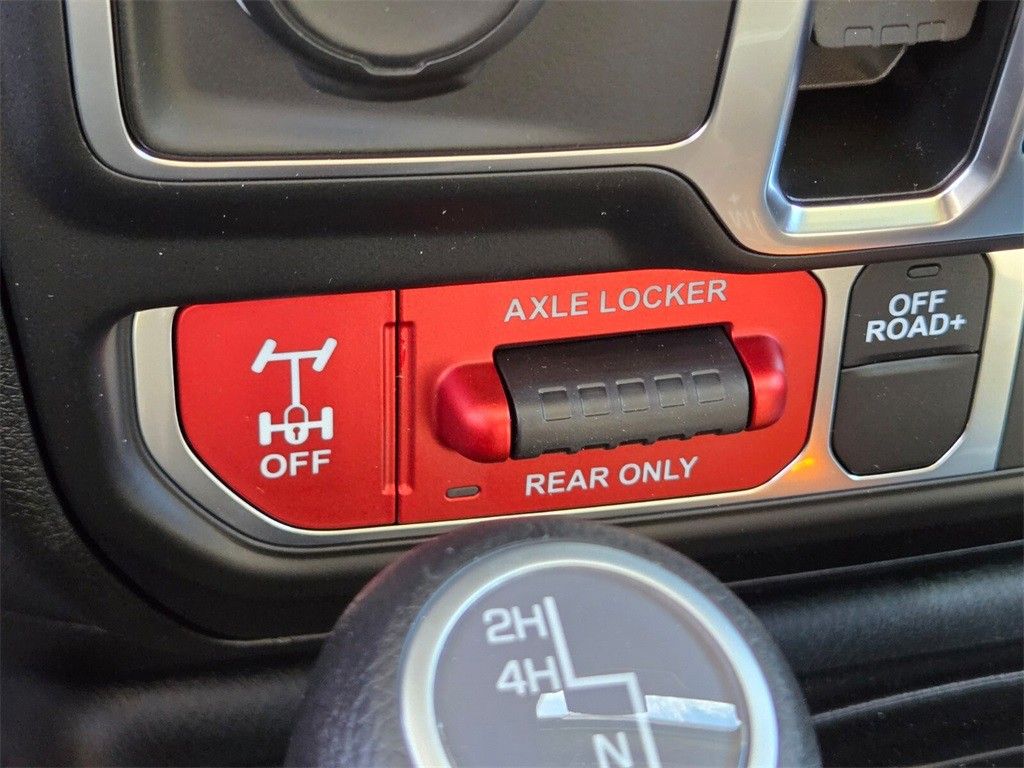 2026 Jeep Wrangler 4-Door Willys - Photo 13