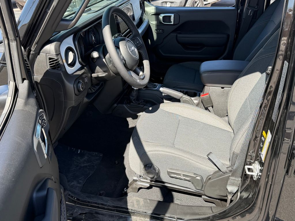 2026 Jeep Wrangler 4-Door Sport S - Photo 9