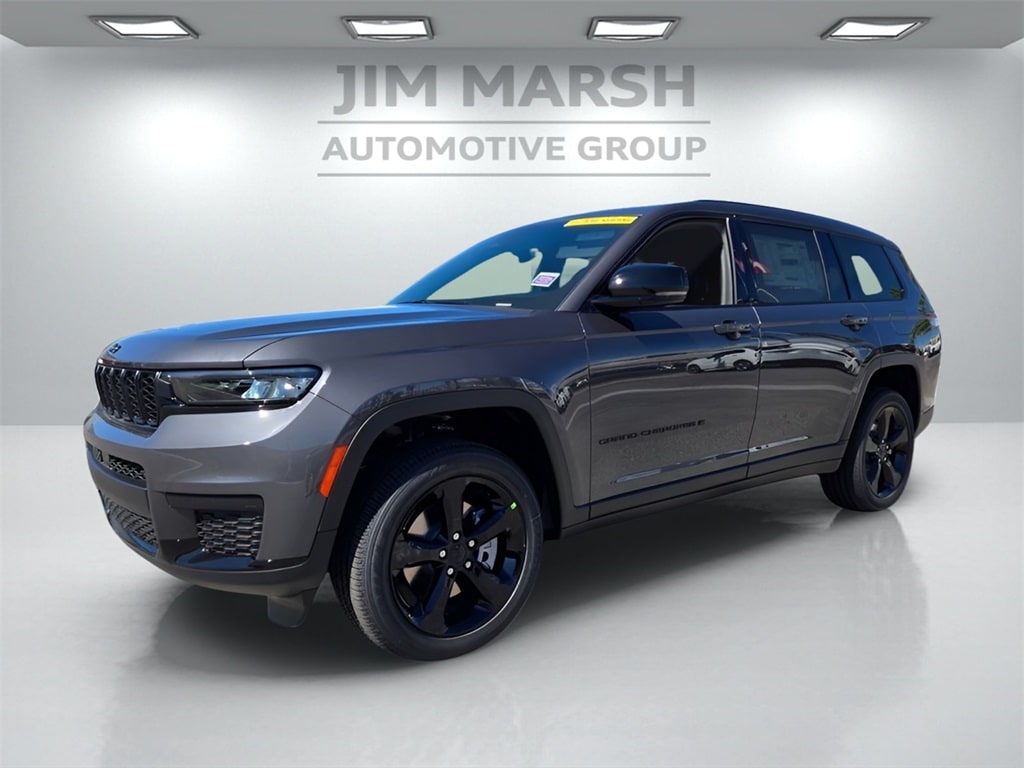 2025 Jeep Grand Cherokee L Altitude's photo