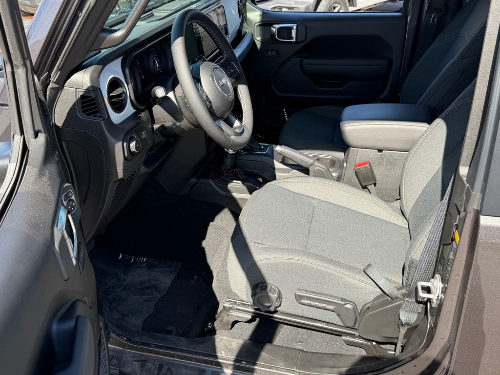 2026 Jeep Wrangler 2-Door Sport S - Photo 9