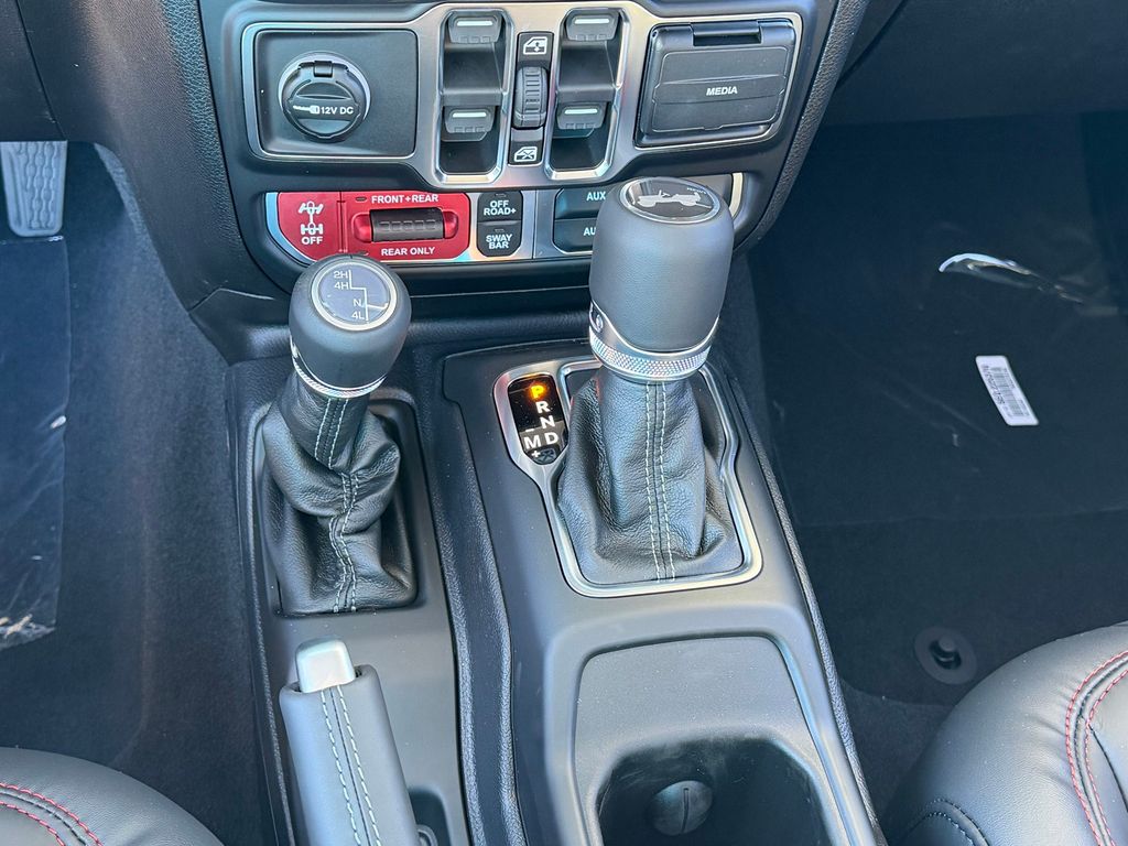 2026 Jeep Wrangler 4-Door Rubicon - Photo 14
