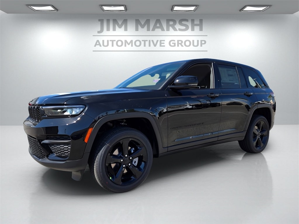 2025 Jeep Grand Cherokee Altitude's photo