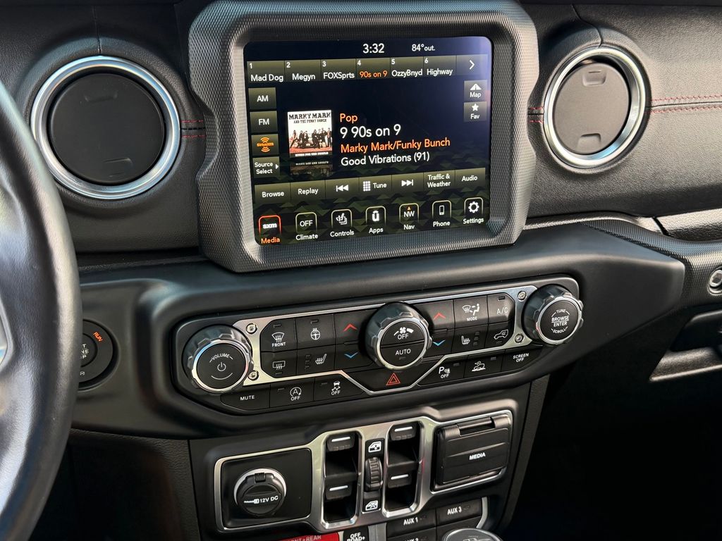 2020 Jeep Gladiator Rubicon - Photo 18