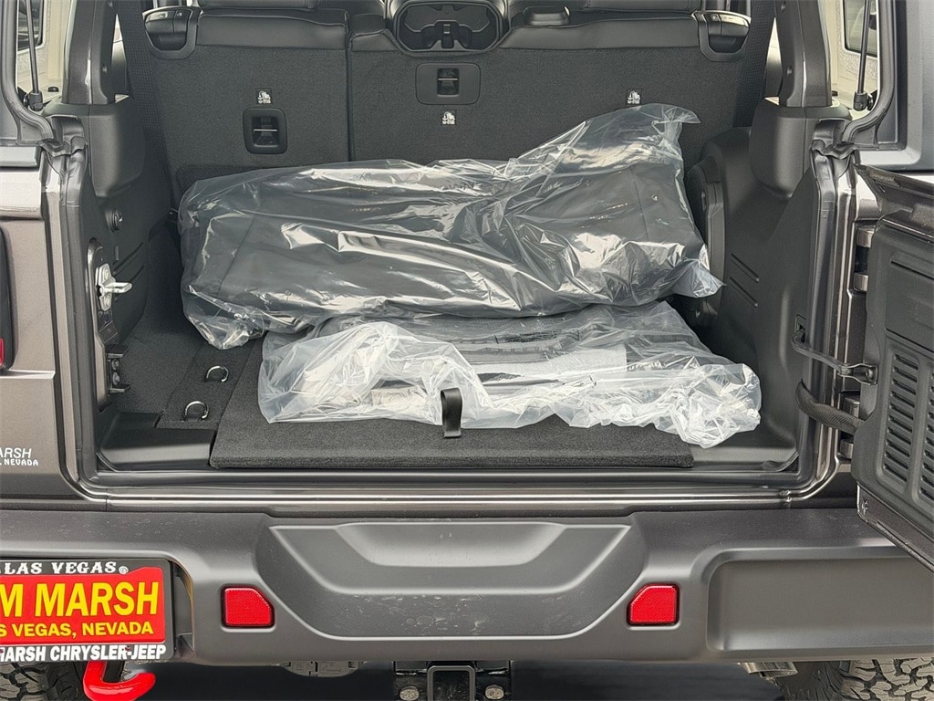 New 2026 Jeep Wrangler 4-DOOR RUBICON Sport Utility