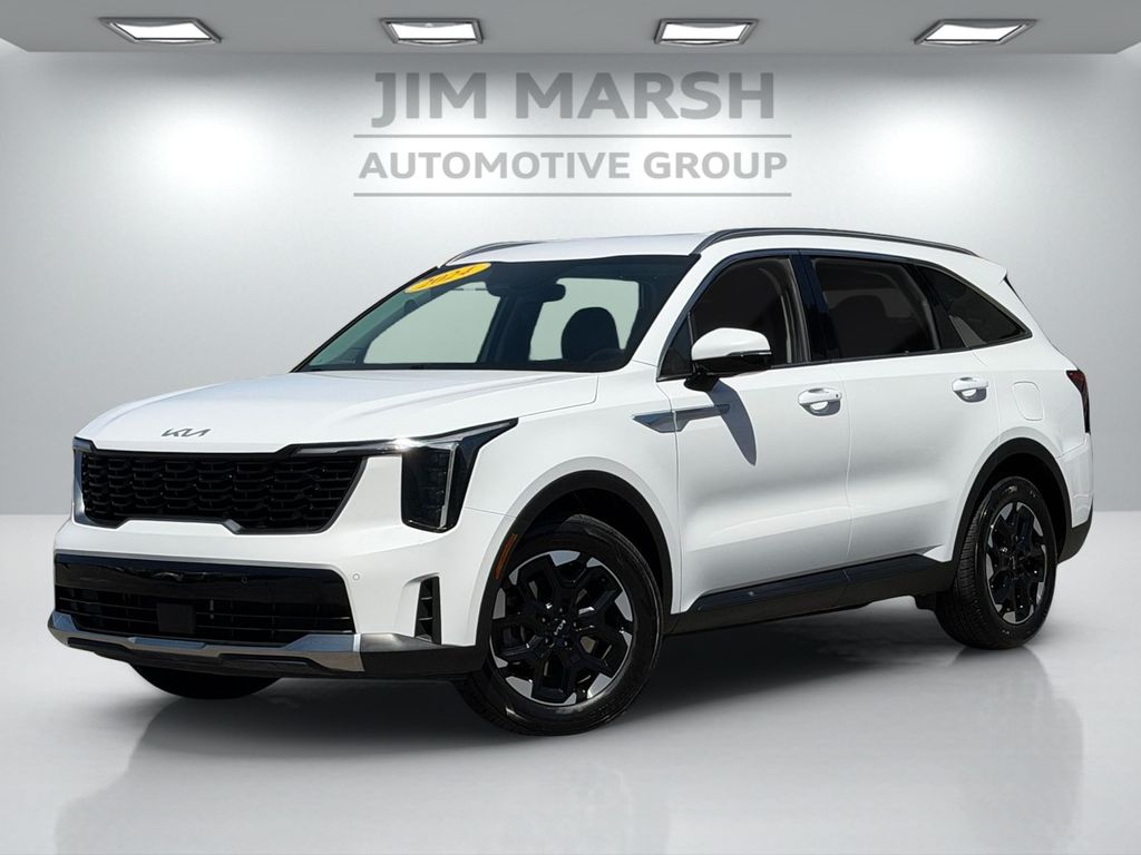 2024 Kia Sorento S AT's photo