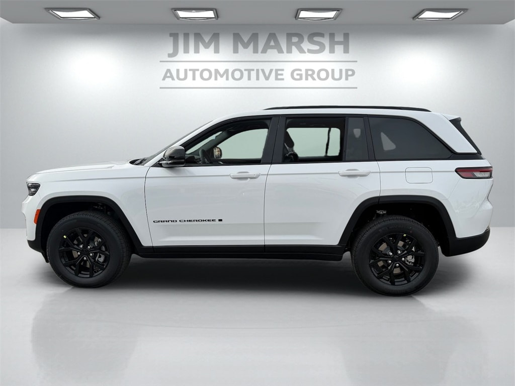 2025 Jeep Grand Cherokee Altitude's photo