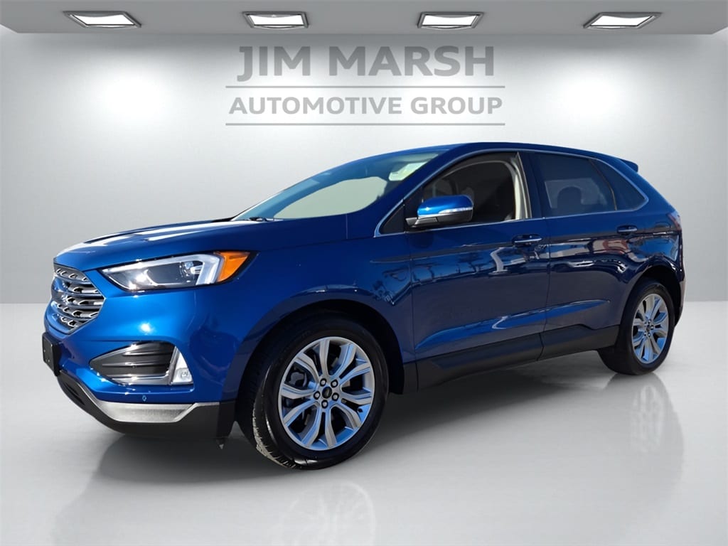 2024 Ford Edge Titanium's photo