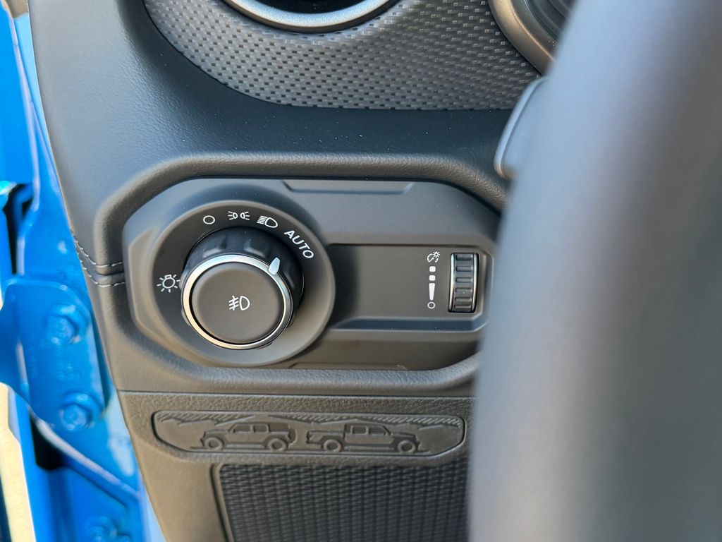 2026 Jeep Wrangler 4-Door Rubicon - Photo 10