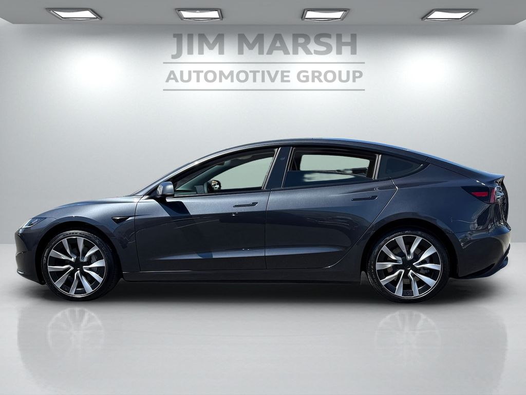 Used 2025 Tesla Model 3 Long Range with VIN 5YJ3E1EA6SF005584 for sale in Las Vegas, NV