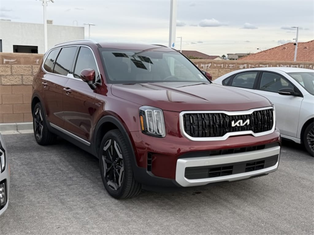 Used 2024 Kia Telluride EX SUV