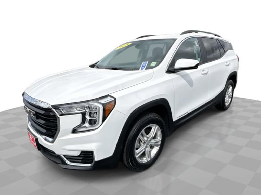 Used 2023 GMC Terrain SLE SUV
