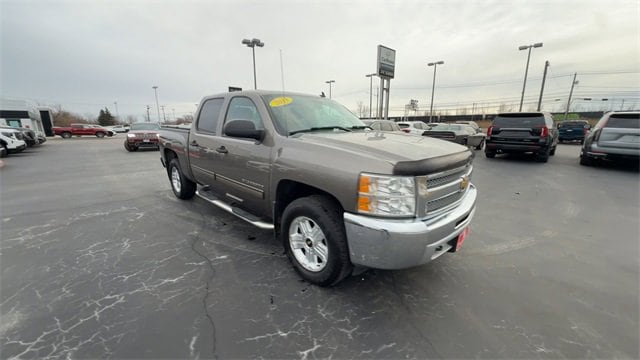Used 2013 Chevrolet Silverado 1500 LT with VIN 3GCPKSE78DG226539 for sale in Depew, NY