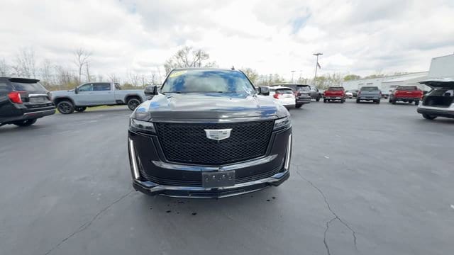 2024 Cadillac Escalade Sport - Photo 3